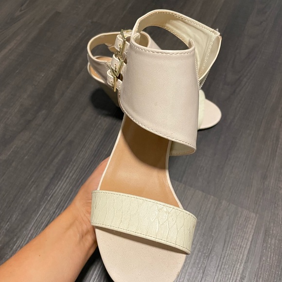 Cityclassified Heel Sandals - Picture 2 of 4